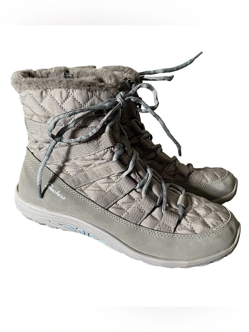 Skechers Quilted Lace-Up Winter Boots in Gray Size 7